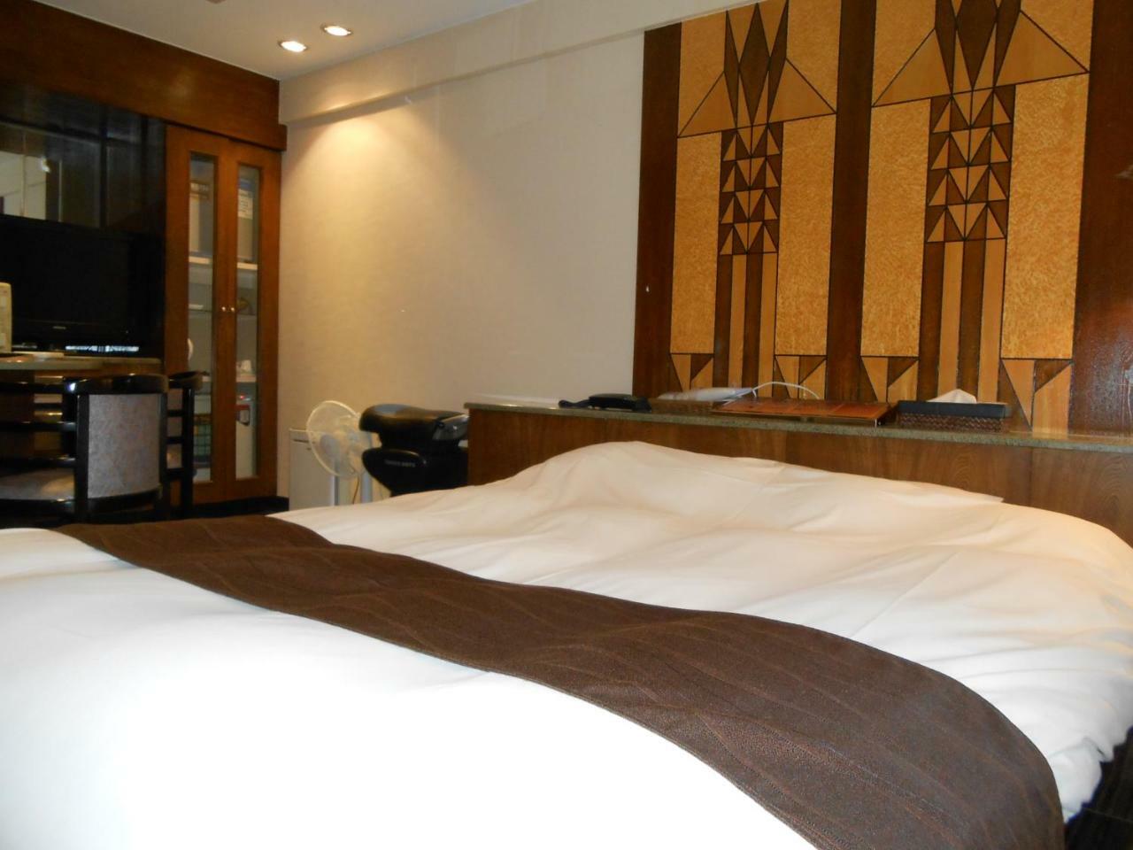 Hotel Lumiere Gotenba (Adults Only) Zewnętrze zdjęcie