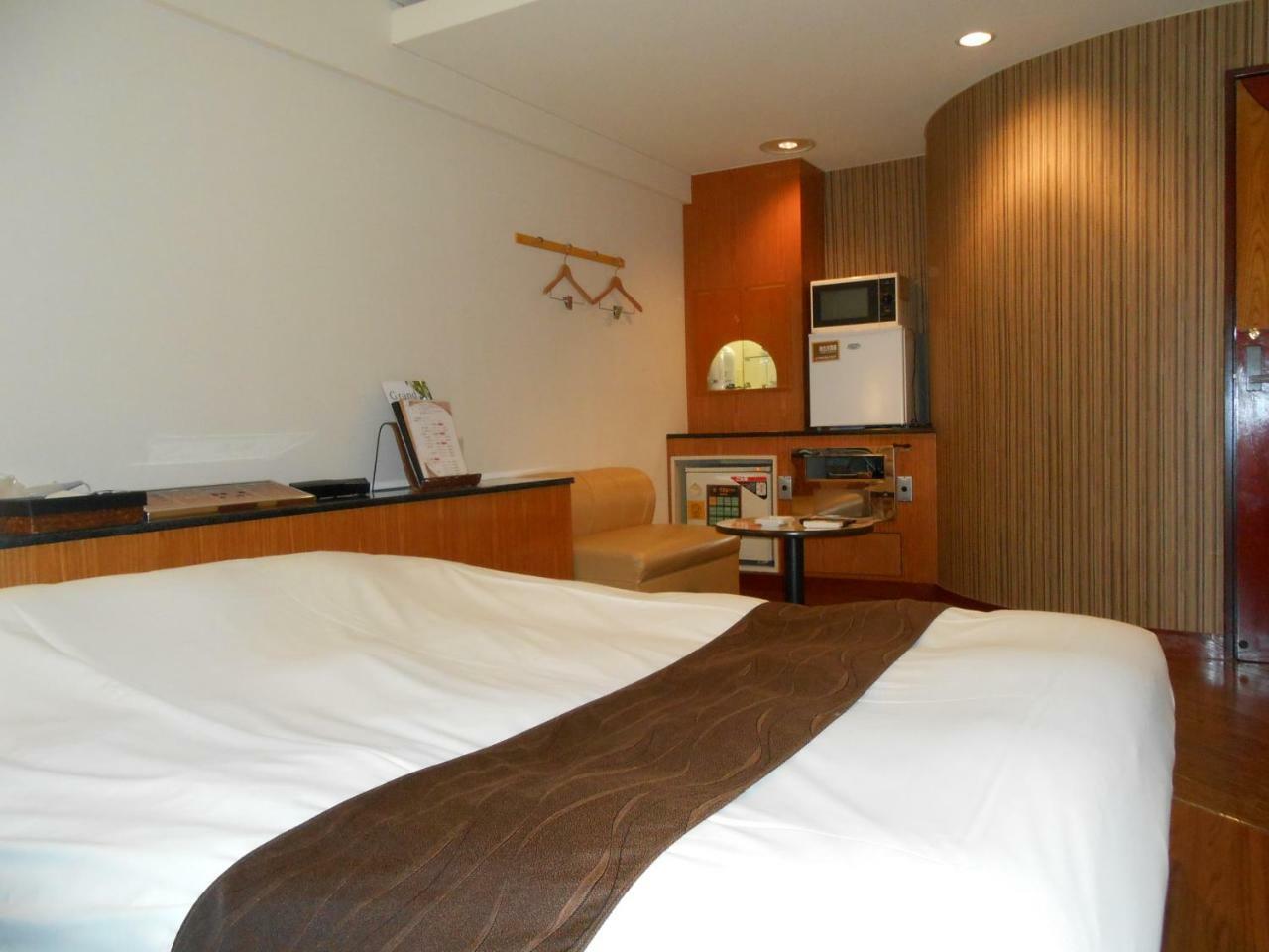 Hotel Lumiere Gotenba (Adults Only) Zewnętrze zdjęcie